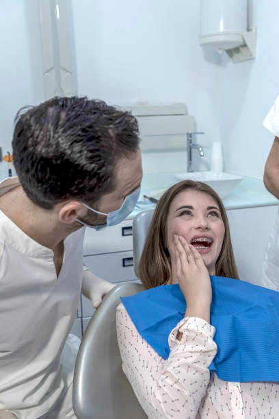 Best Chipped Tooth Repair Near Me  in Carrollton, AL